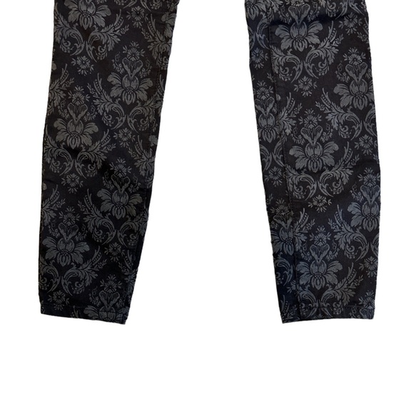 HTF Free People Black Flocked Damask Velvet Jacquard Skinny Pants Jeans - 26 - Picture 5 of 12